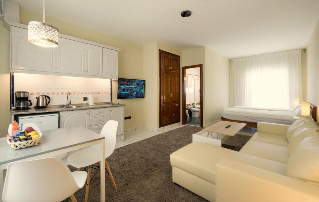 Aparthotel La Palmera Alhaurín el Grande Quarto foto