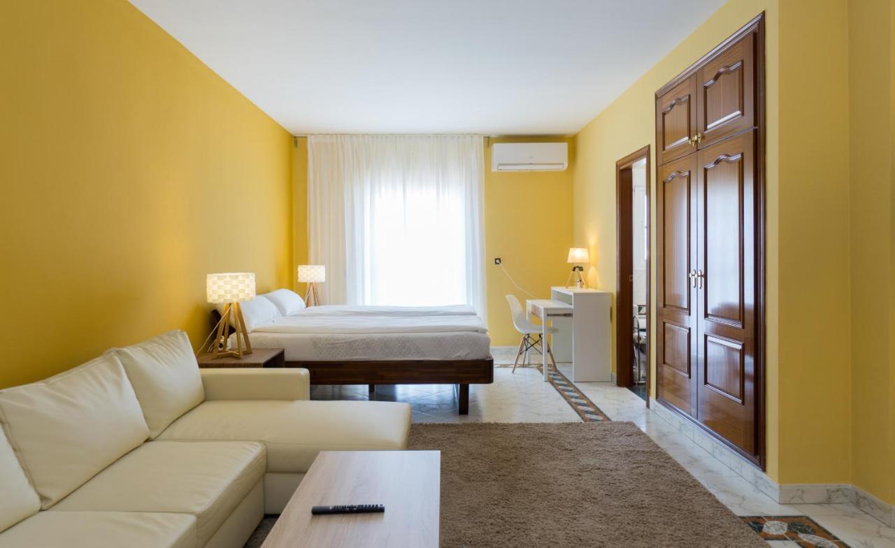 Aparthotel La Palmera Alhaurín el Grande Quarto foto